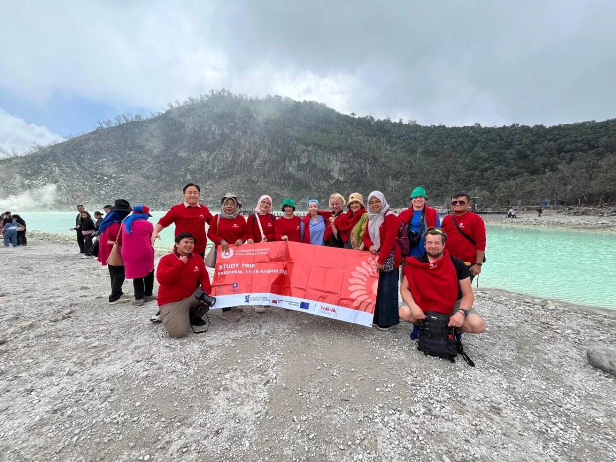 katamaran Indonezja delegacja SGGW